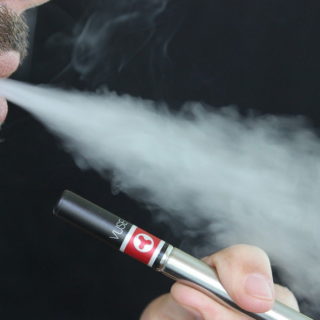 E cigarette